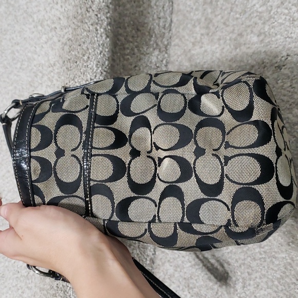 Coach monogram shoulder bag and wallet set - Picture 3 of 14